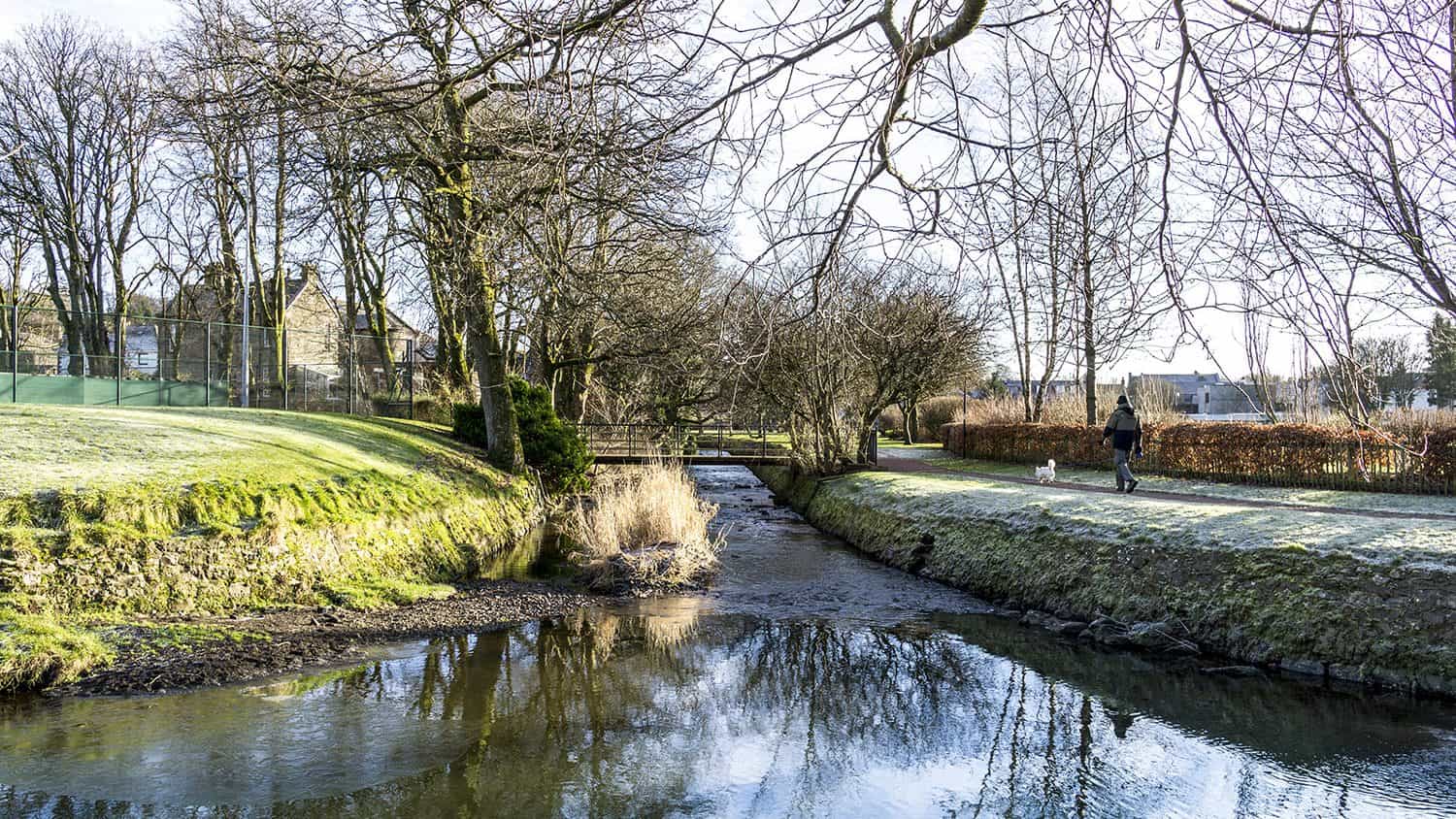 Strathaven Country Walk with river