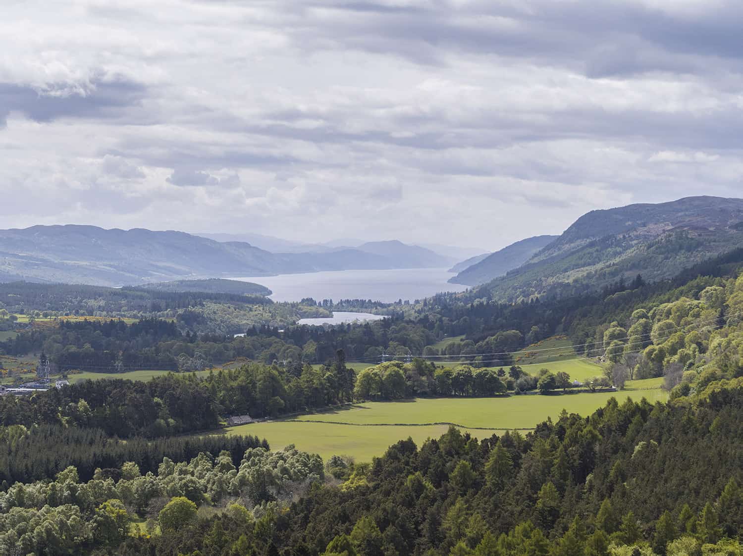 inverness_-_view_to_loch_ness Inverness view of loch ness